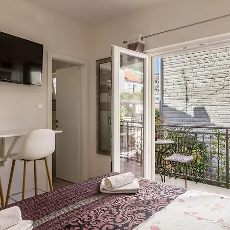 Apartment Petra *